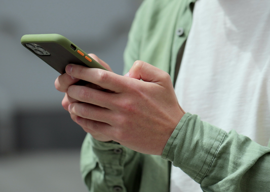 Gli ERRORI che commetti sempre via messaggio - e cosa dovresti fare